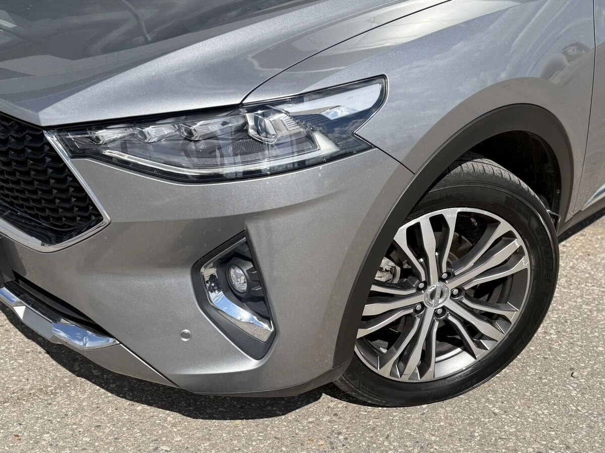 Haval F7