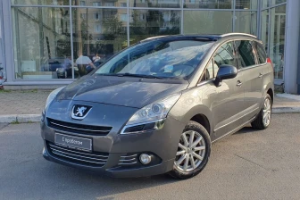 Продажа Peugeot 5008 2012 в Санкт-Петербурге
