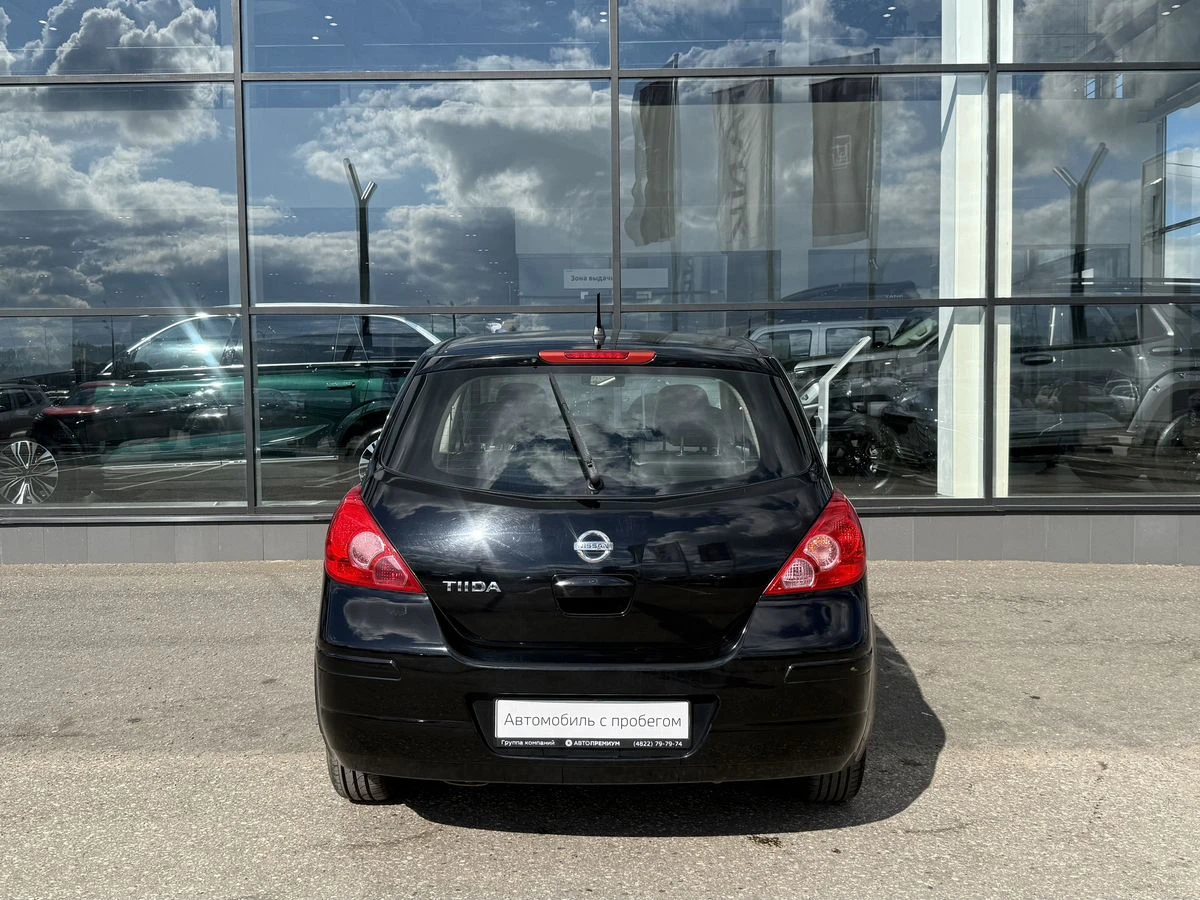 Nissan Tiida