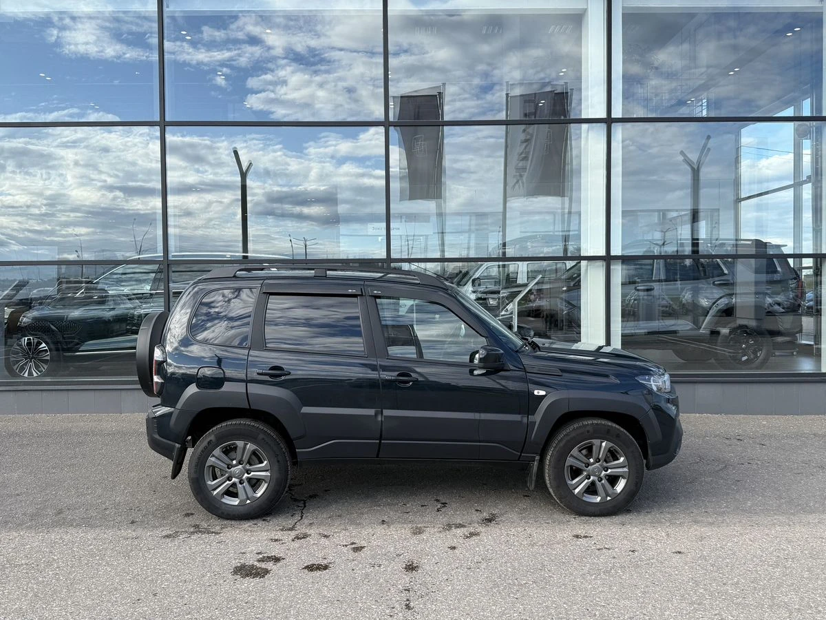 Lada (ВАЗ) Niva Travel
