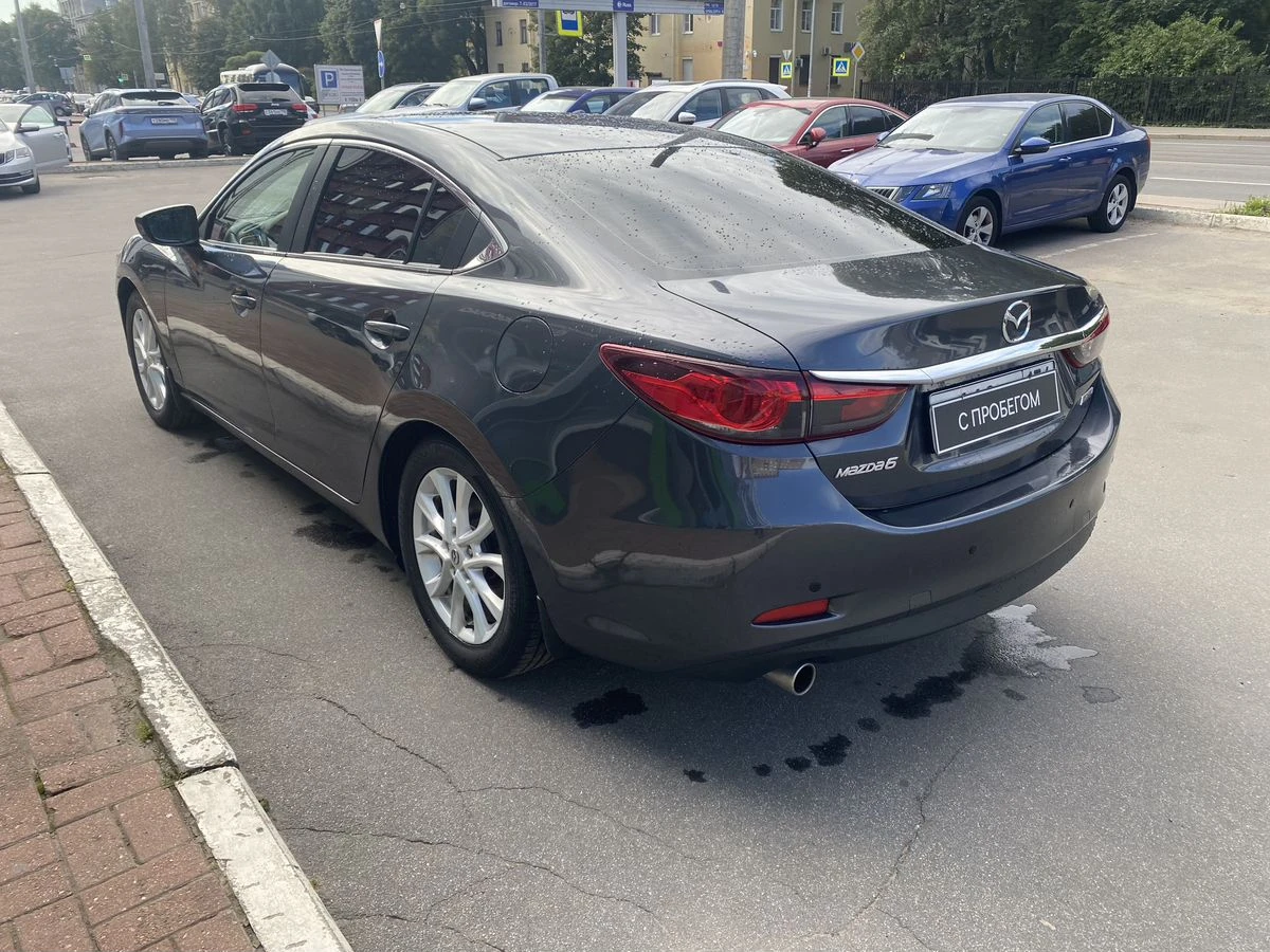 Mazda 6