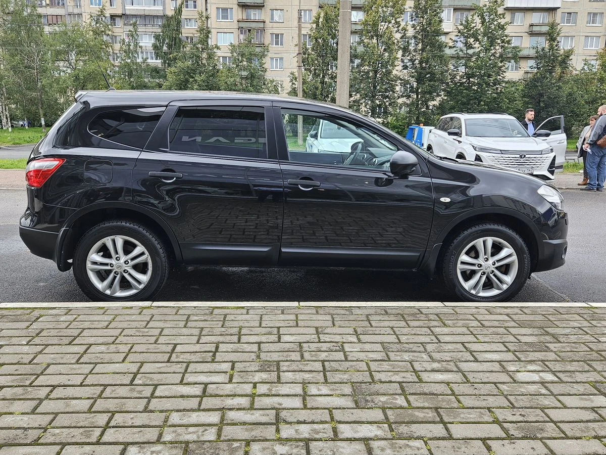 Nissan Qashqai+2