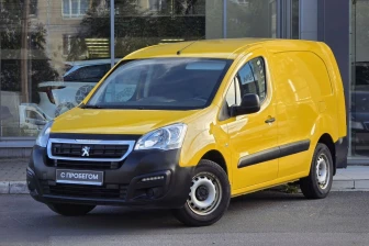 Купить Peugeot с пробегом в Санкт-Петербурге
