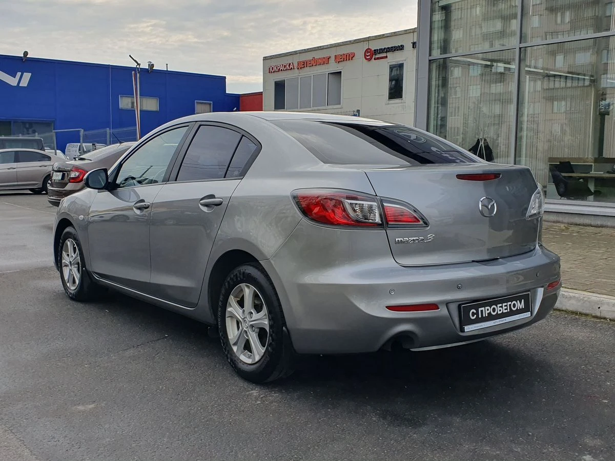Mazda 3