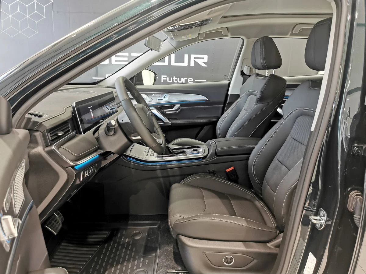 JETOUR X70 PLUS