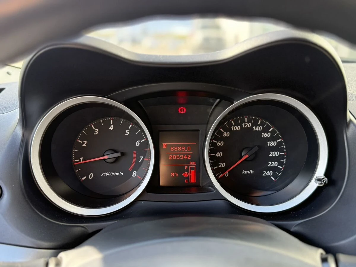 Mitsubishi Lancer