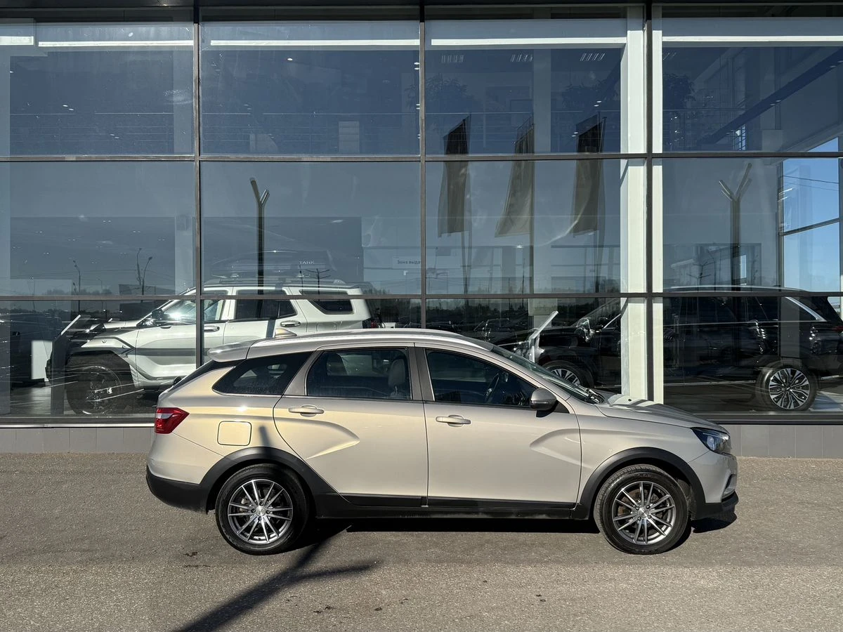 Lada (ВАЗ) Vesta