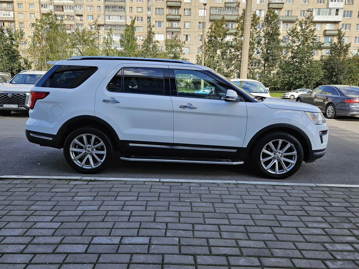 Ford Explorer