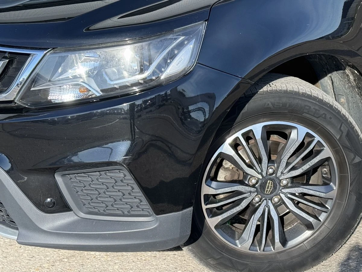 Geely Emgrand X7