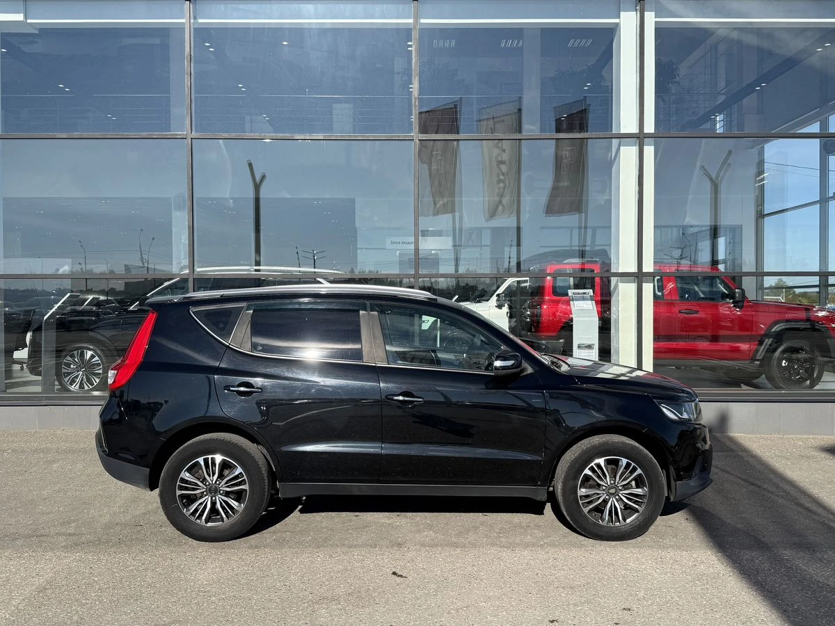 Geely Emgrand X7
