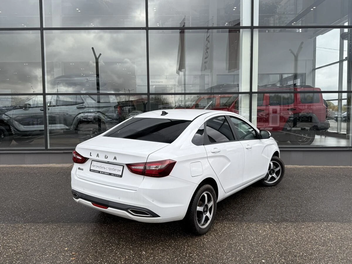 Lada (ВАЗ) Vesta