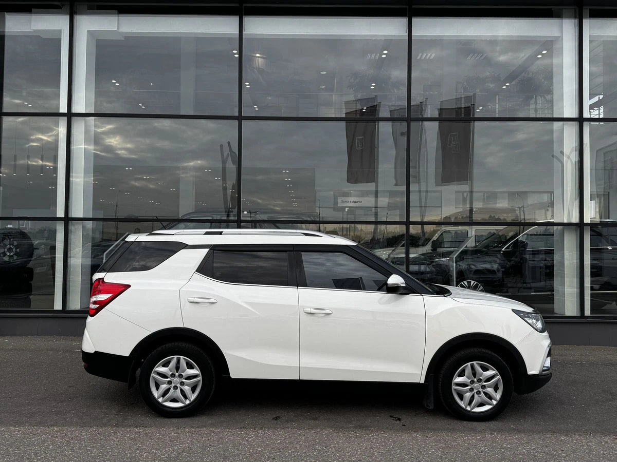 SsangYong XLV
