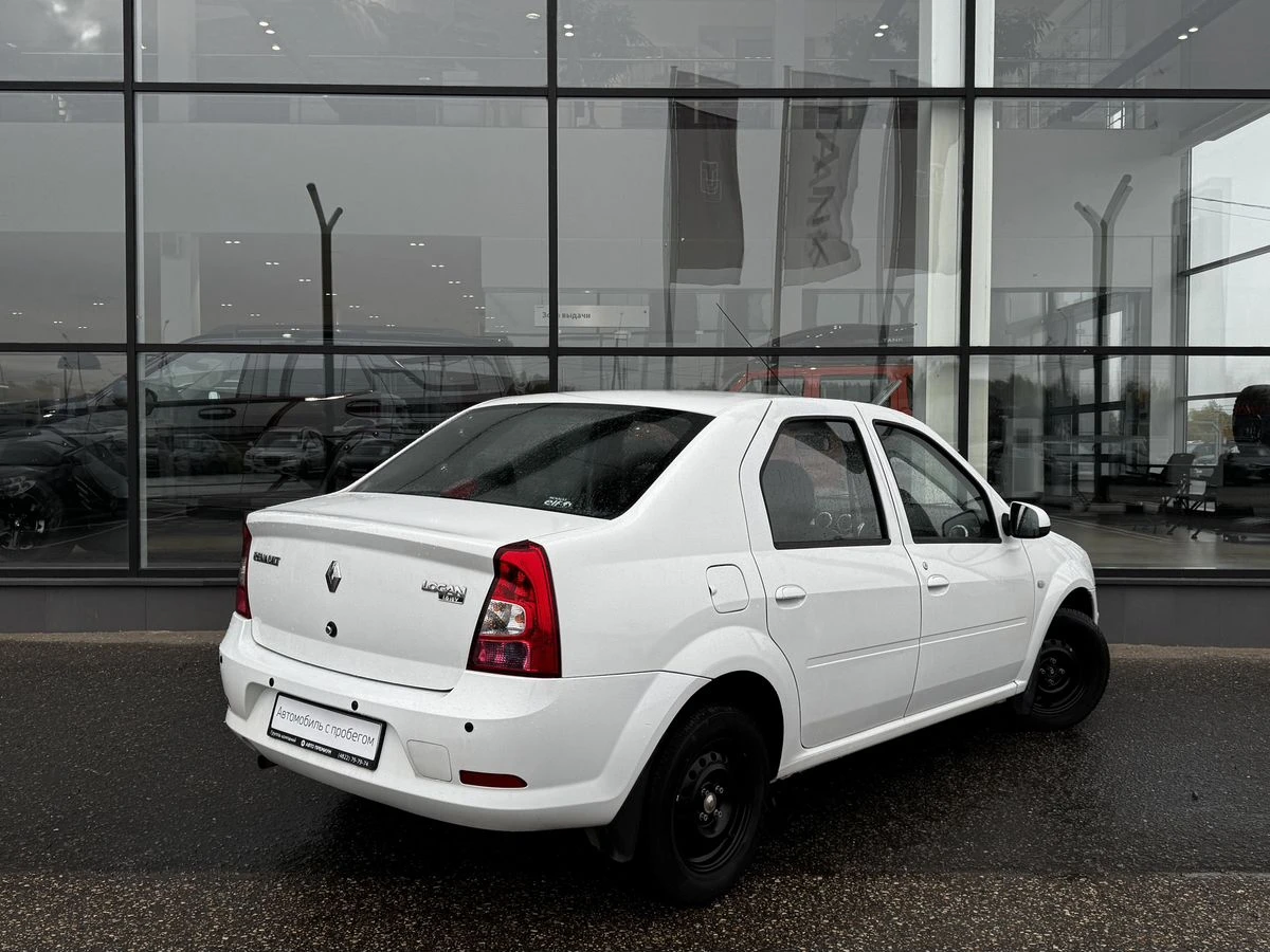 Renault Logan