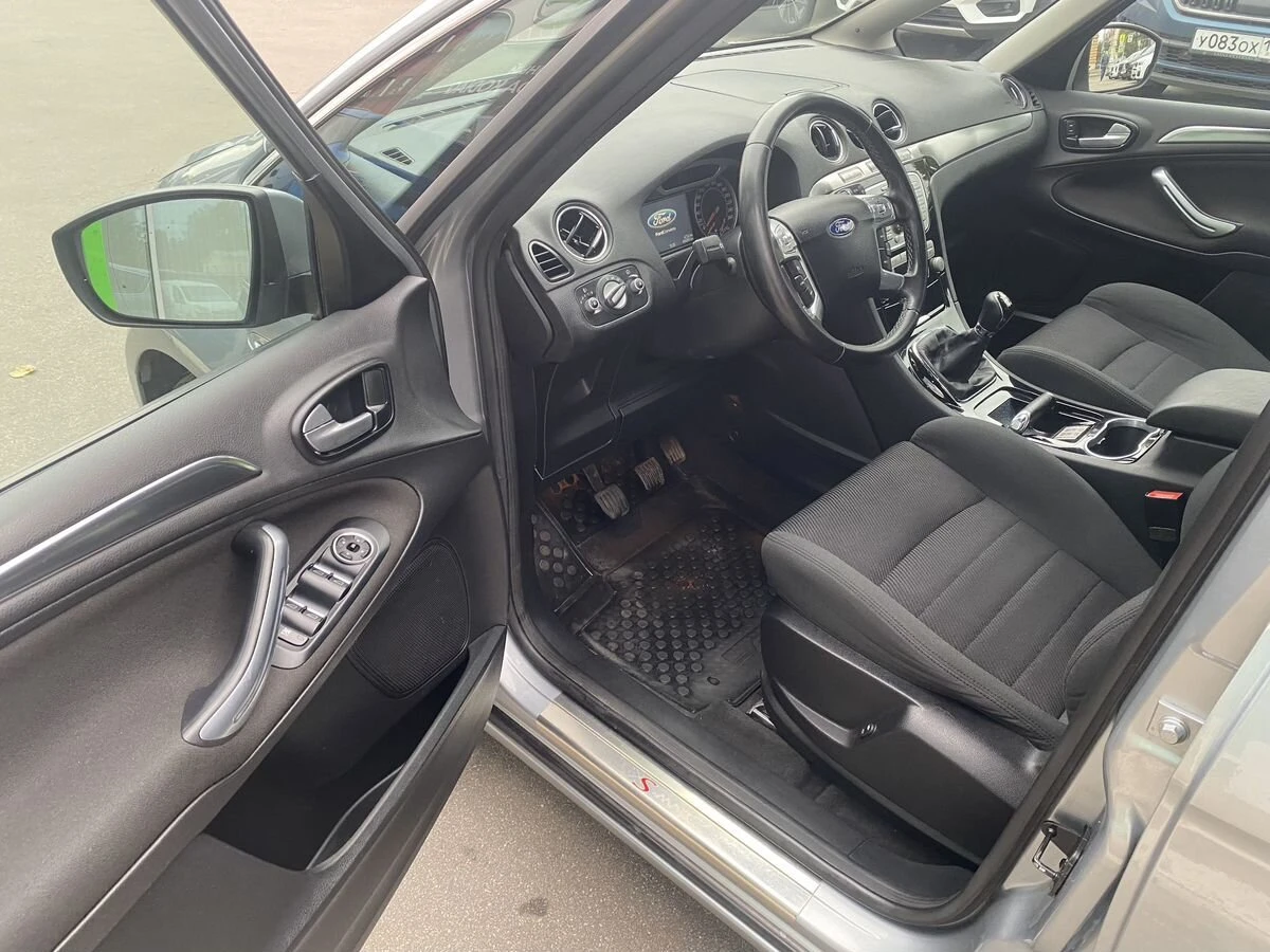 Ford S-MAX