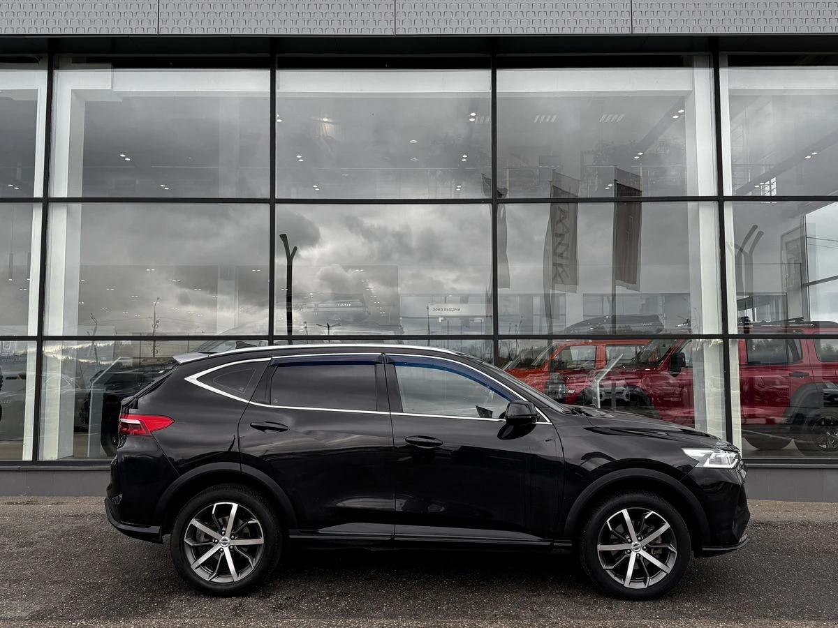 Haval F7