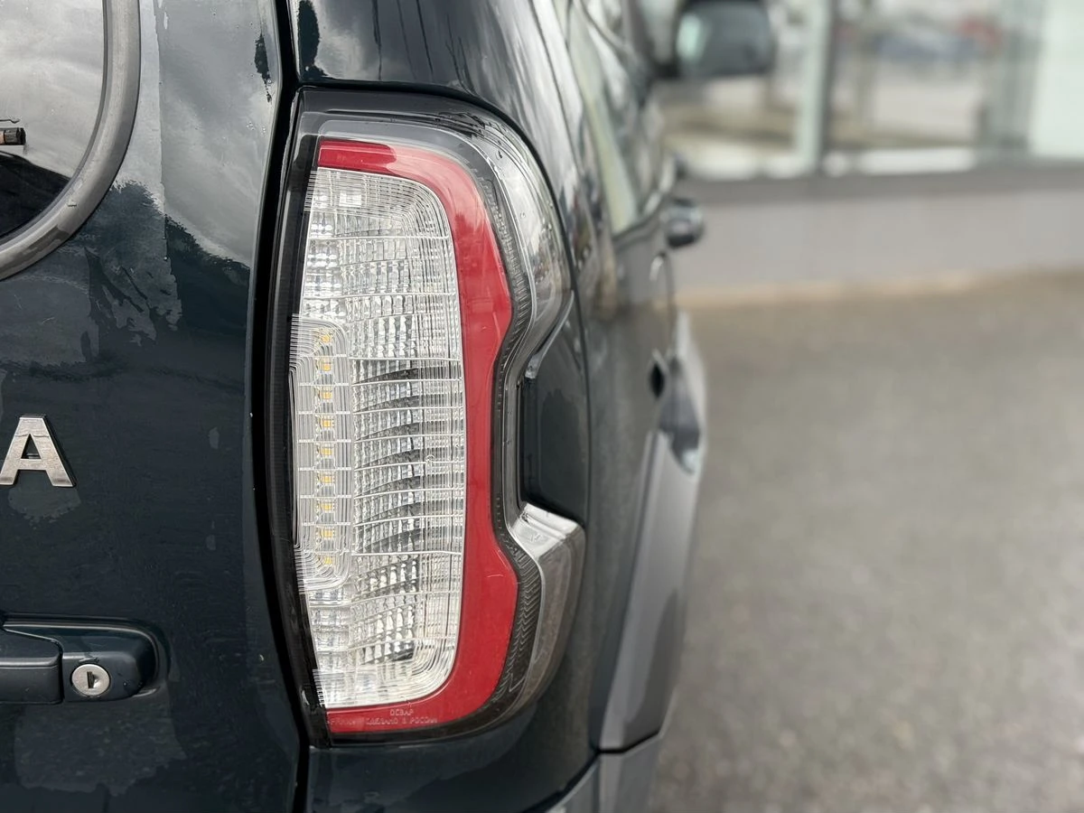 Lada (ВАЗ) Niva Travel