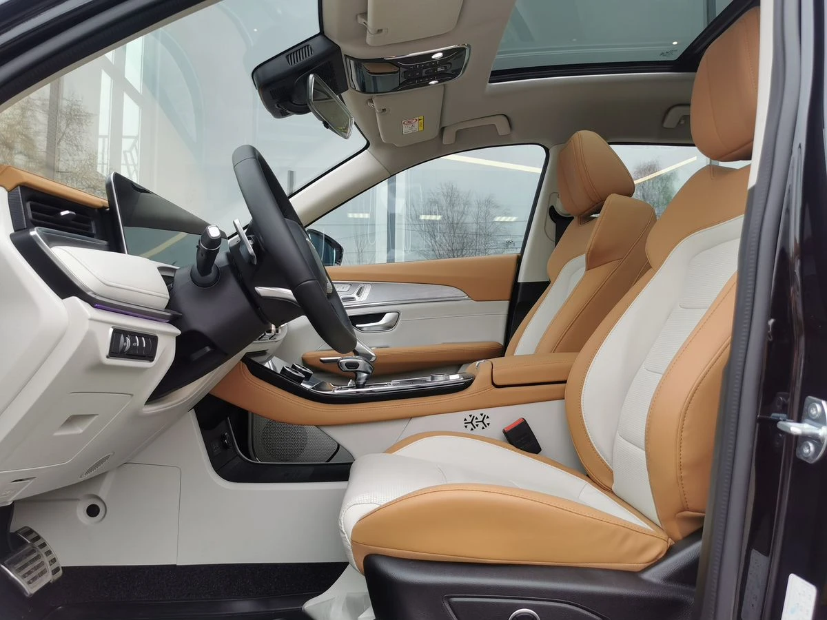 JETOUR X70 PLUS