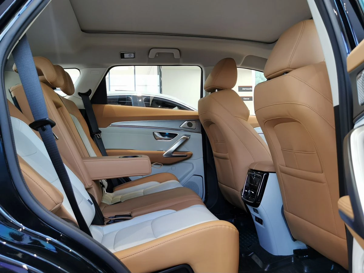 JETOUR X70 PLUS