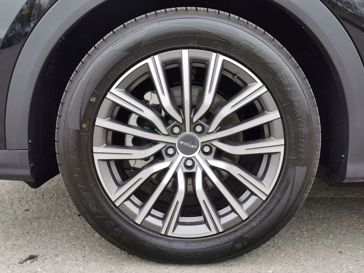 JETOUR X70 PLUS