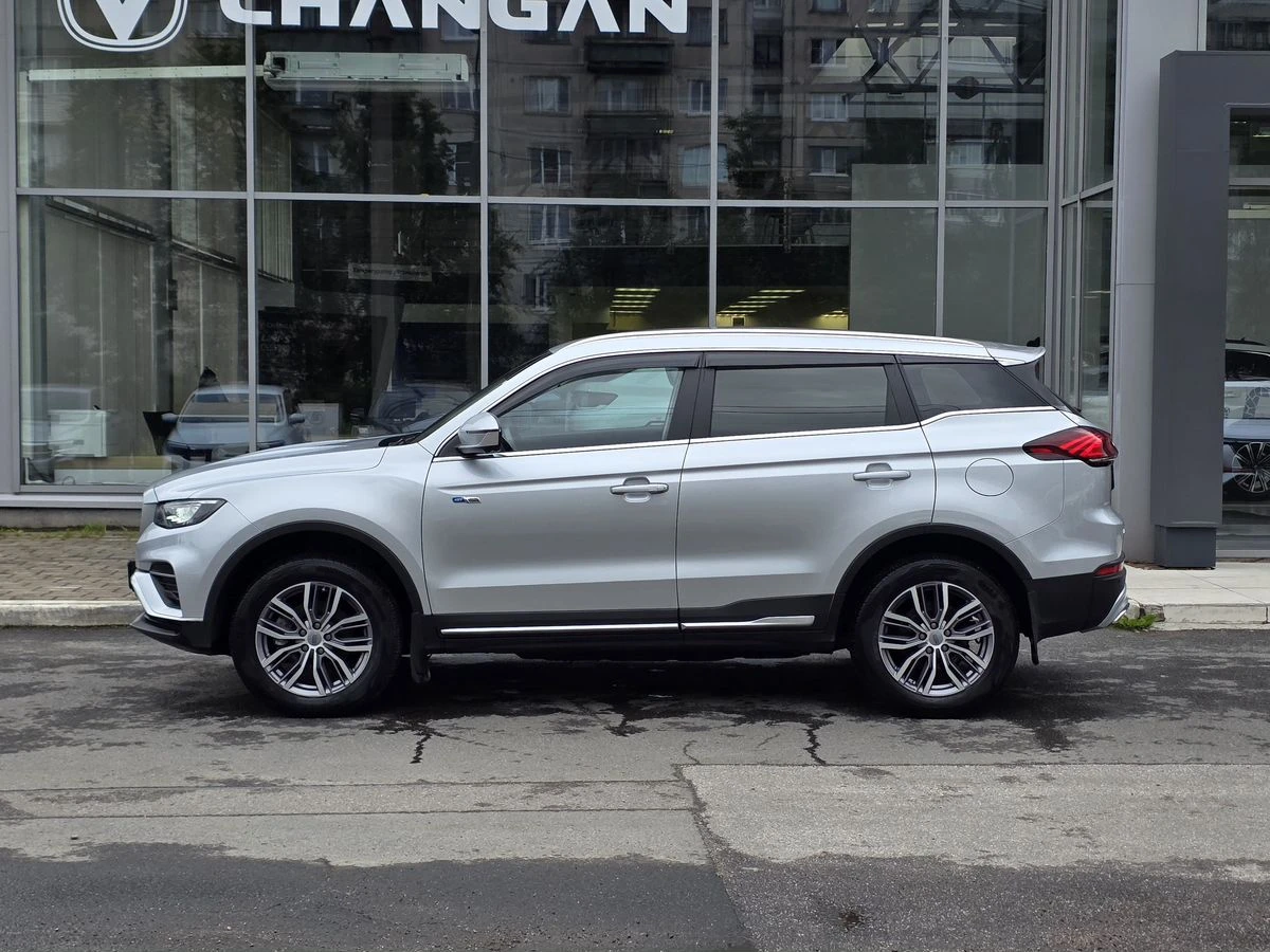 Geely Atlas Pro