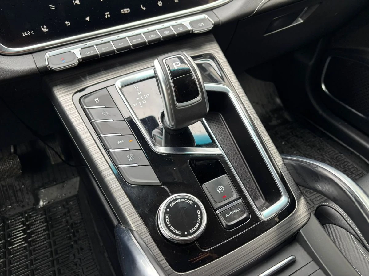 Geely Atlas Pro