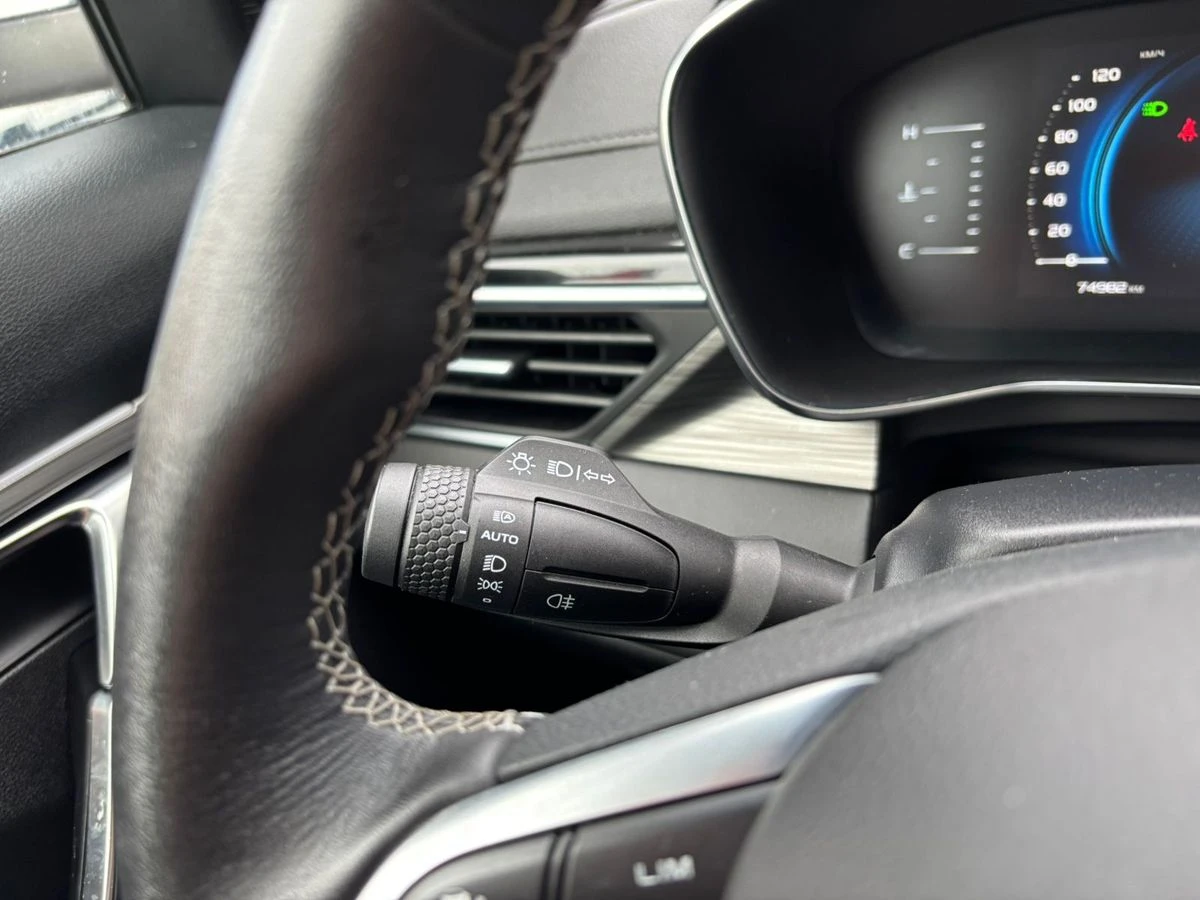 Geely Atlas Pro