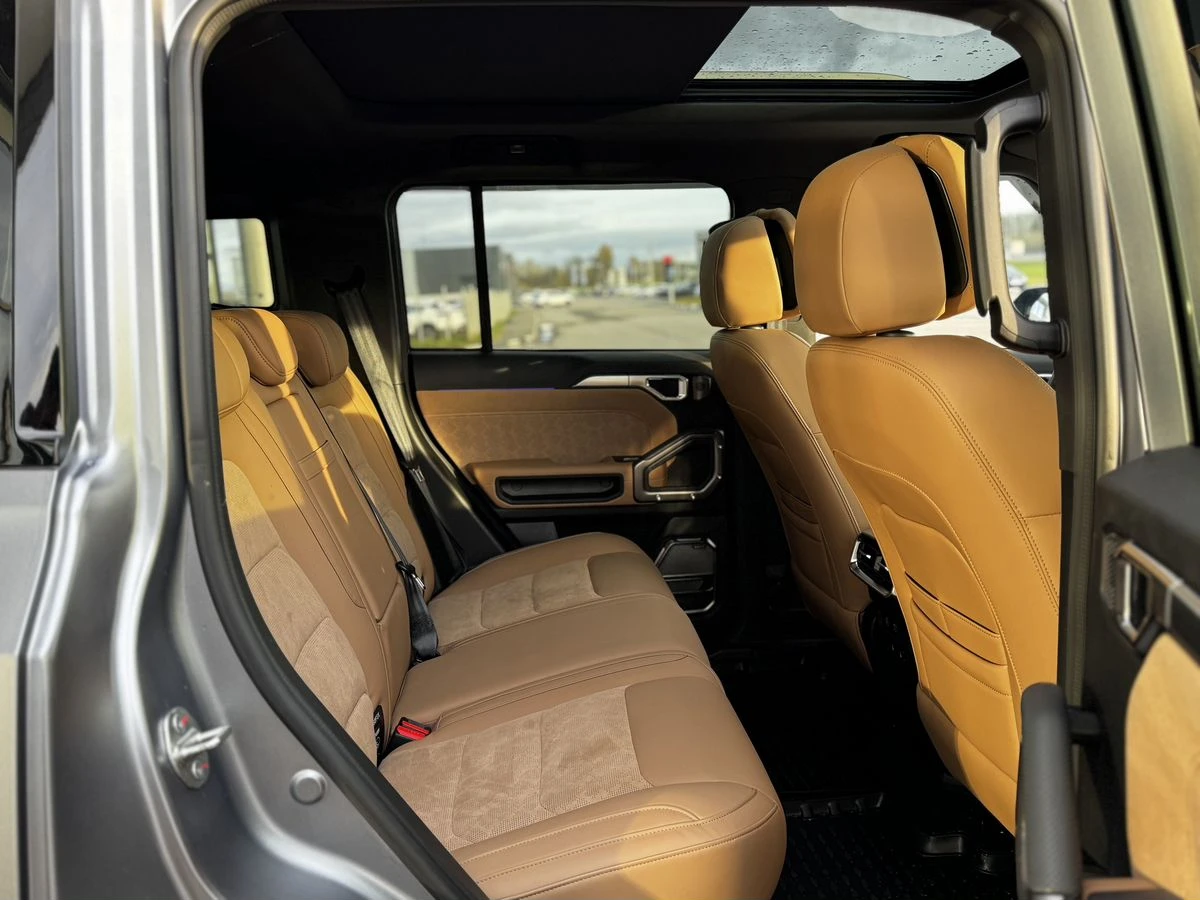 JETOUR T2