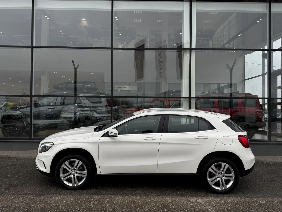 Mercedes-Benz GLA