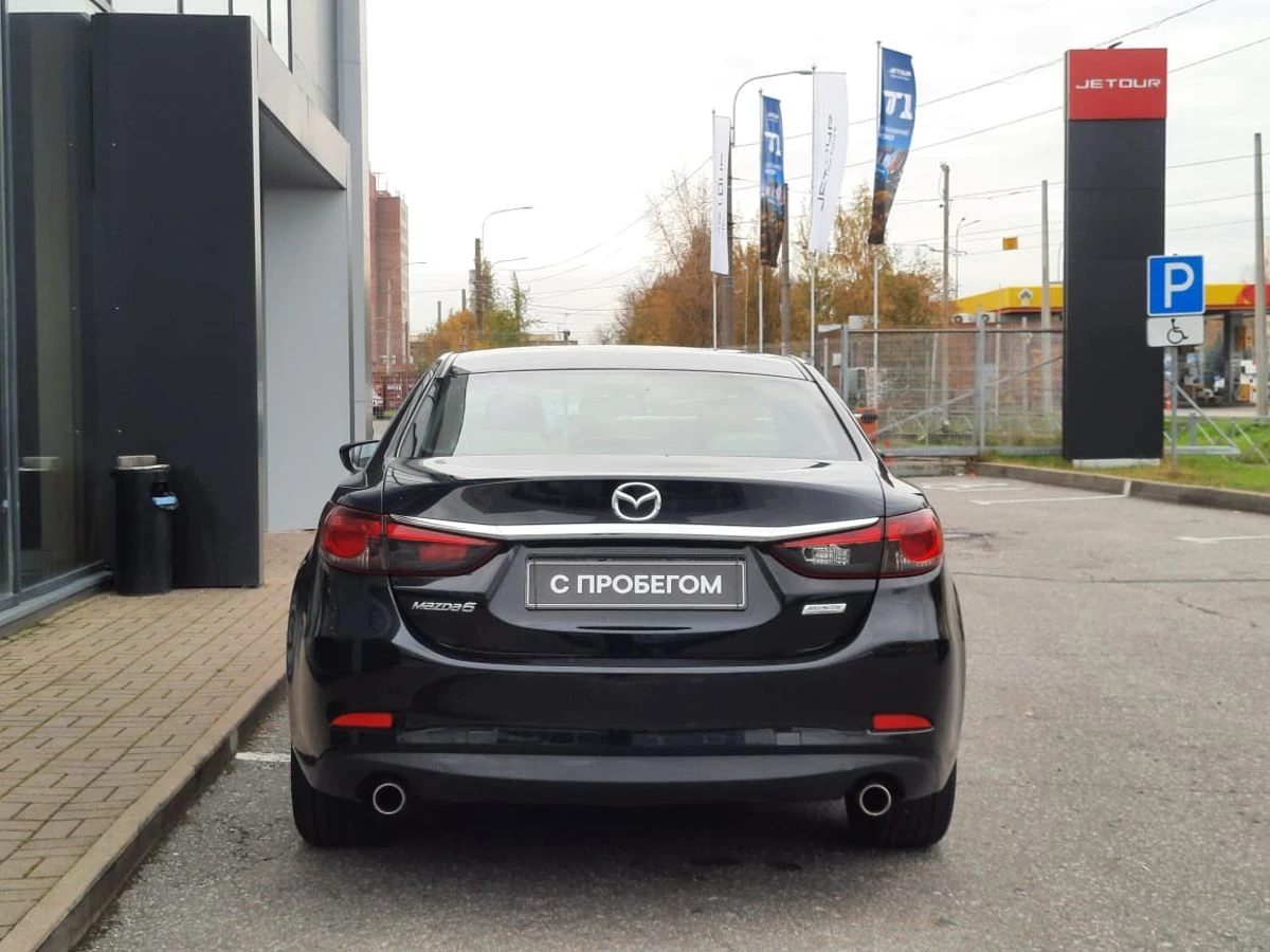 Mazda 6