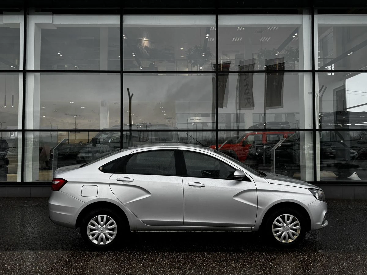 Lada (ВАЗ) Vesta