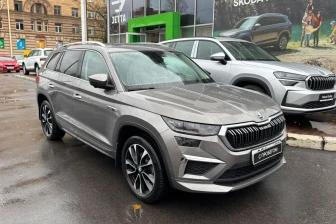Купить Skoda с пробегом в Санкт-Петербурге