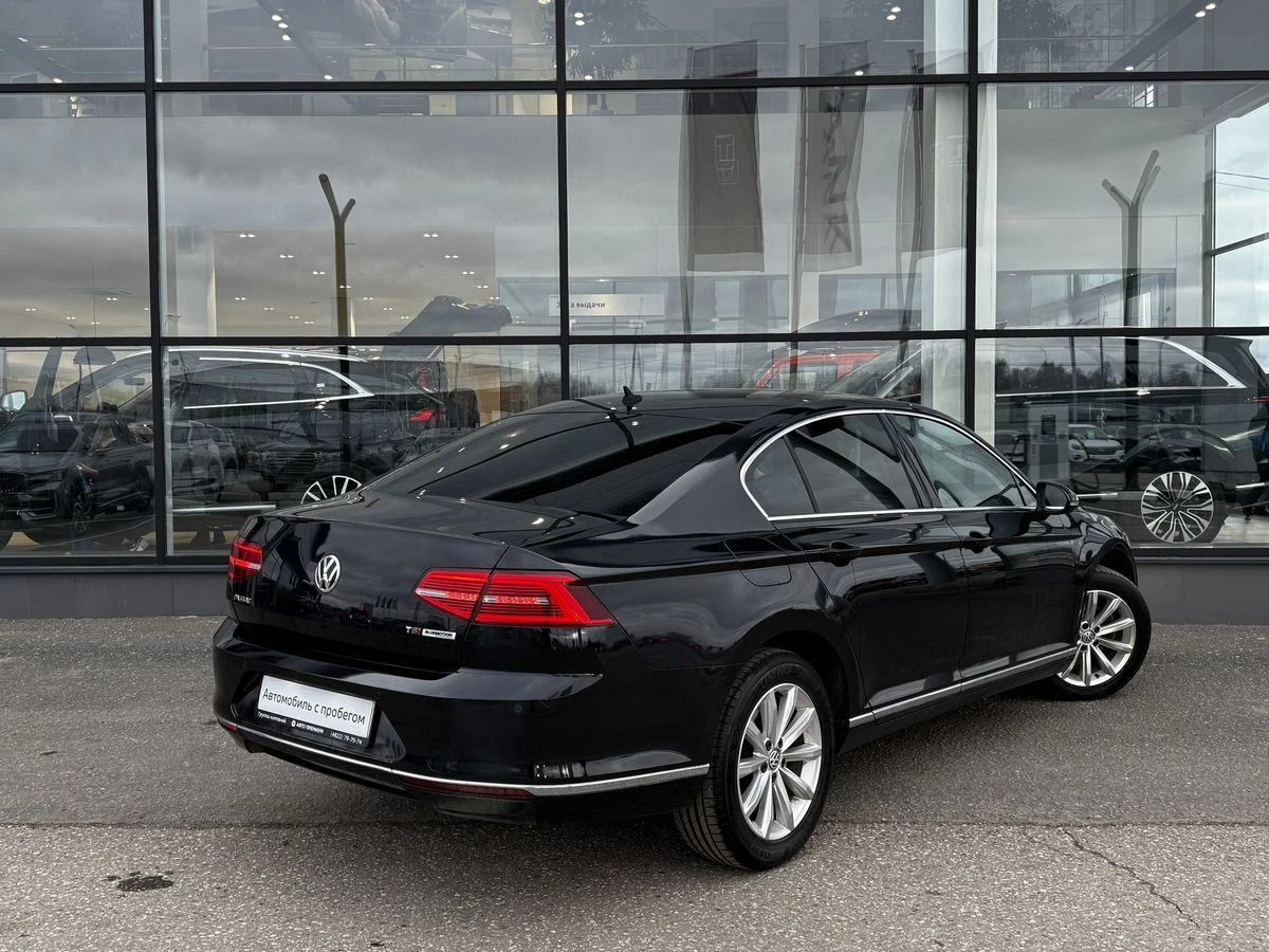 Volkswagen Passat