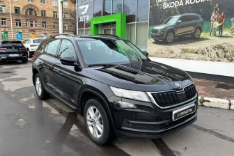 Автомобили