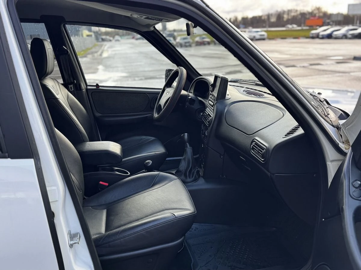 Lada (ВАЗ) Niva Travel