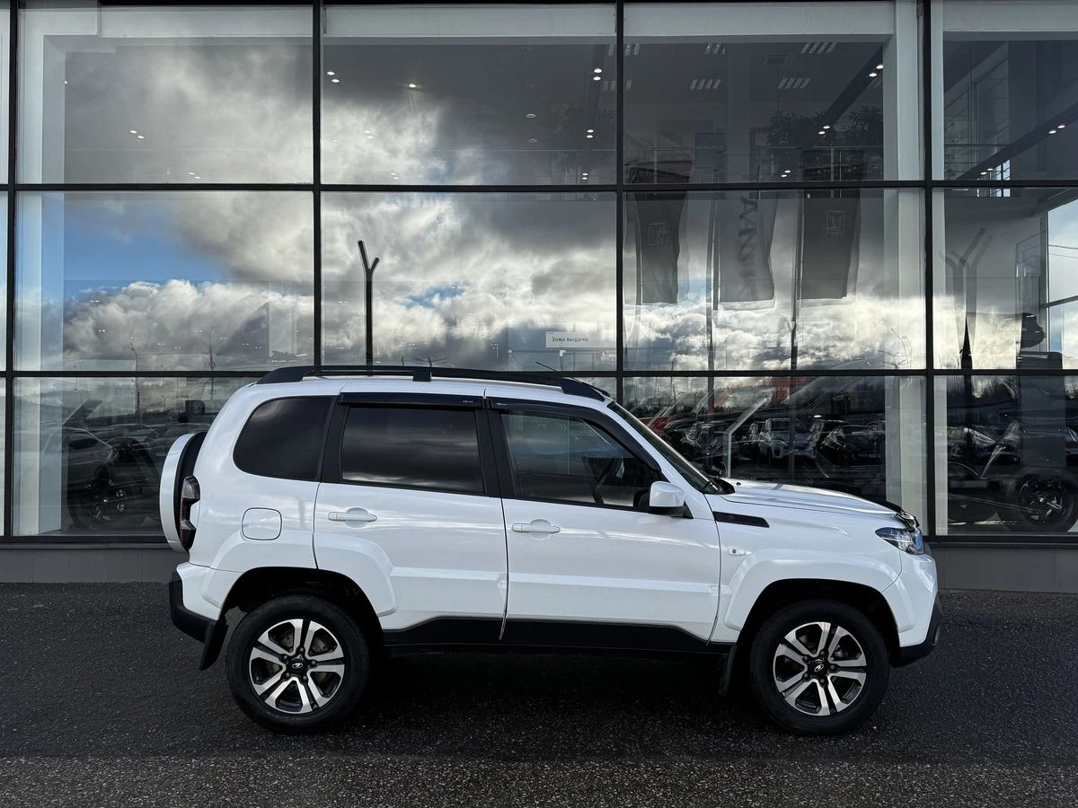 Lada (ВАЗ) Niva Travel