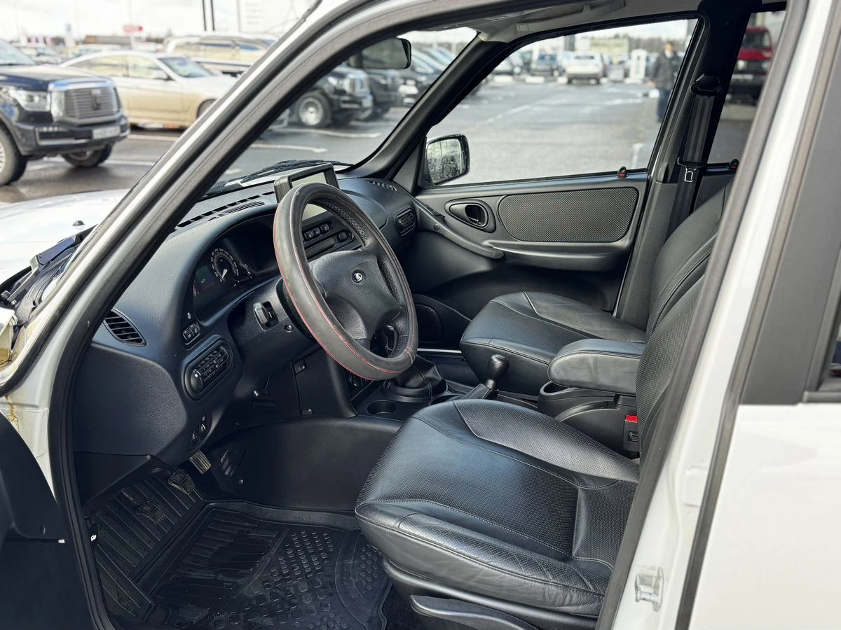 Lada (ВАЗ) Niva Travel