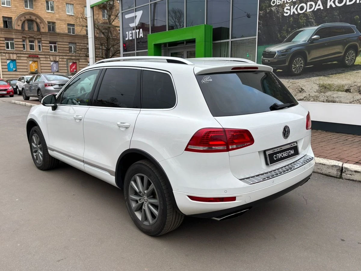 Volkswagen Touareg