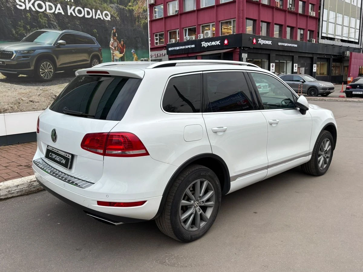 Volkswagen Touareg