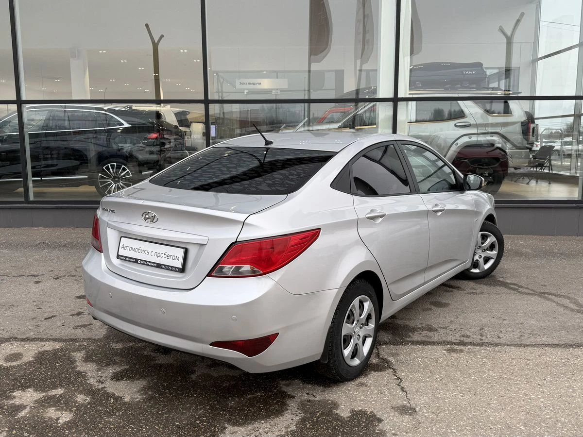 Hyundai Solaris