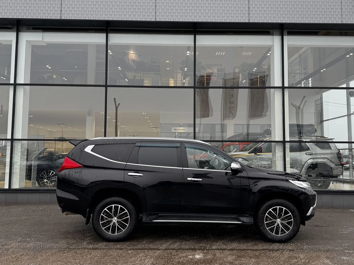 Mitsubishi Pajero Sport