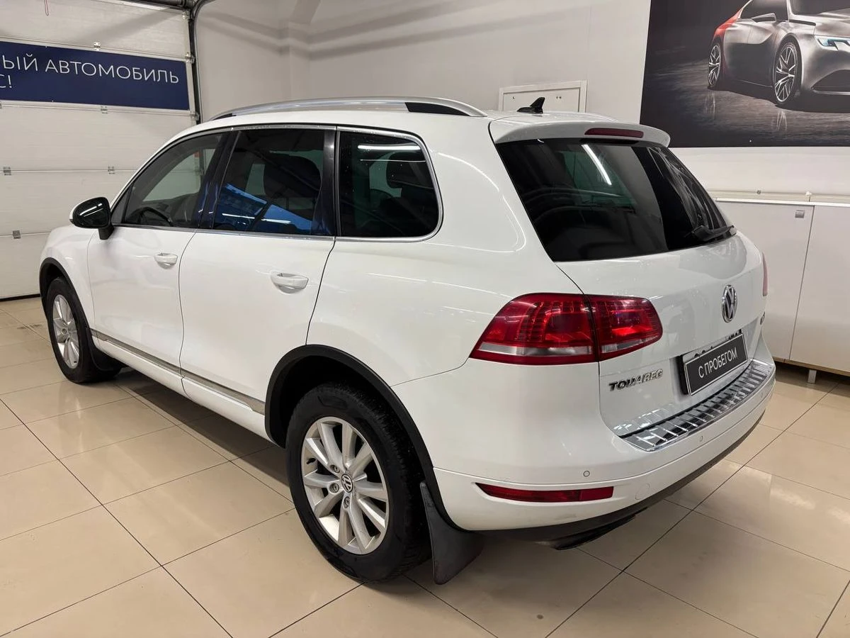 Volkswagen Touareg