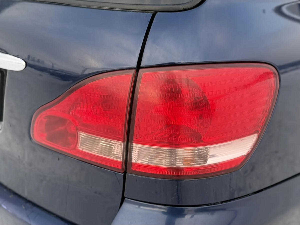 Toyota Avensis Verso