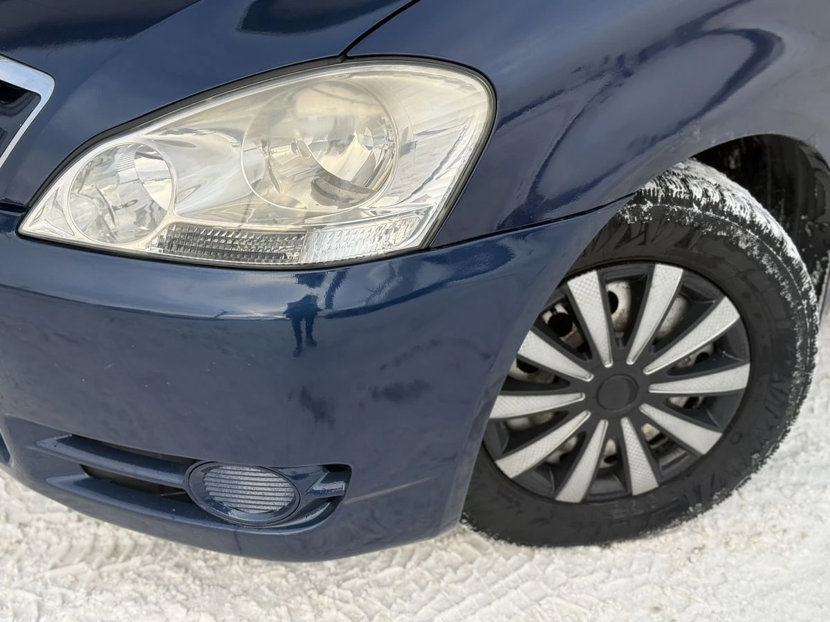 Toyota Avensis Verso