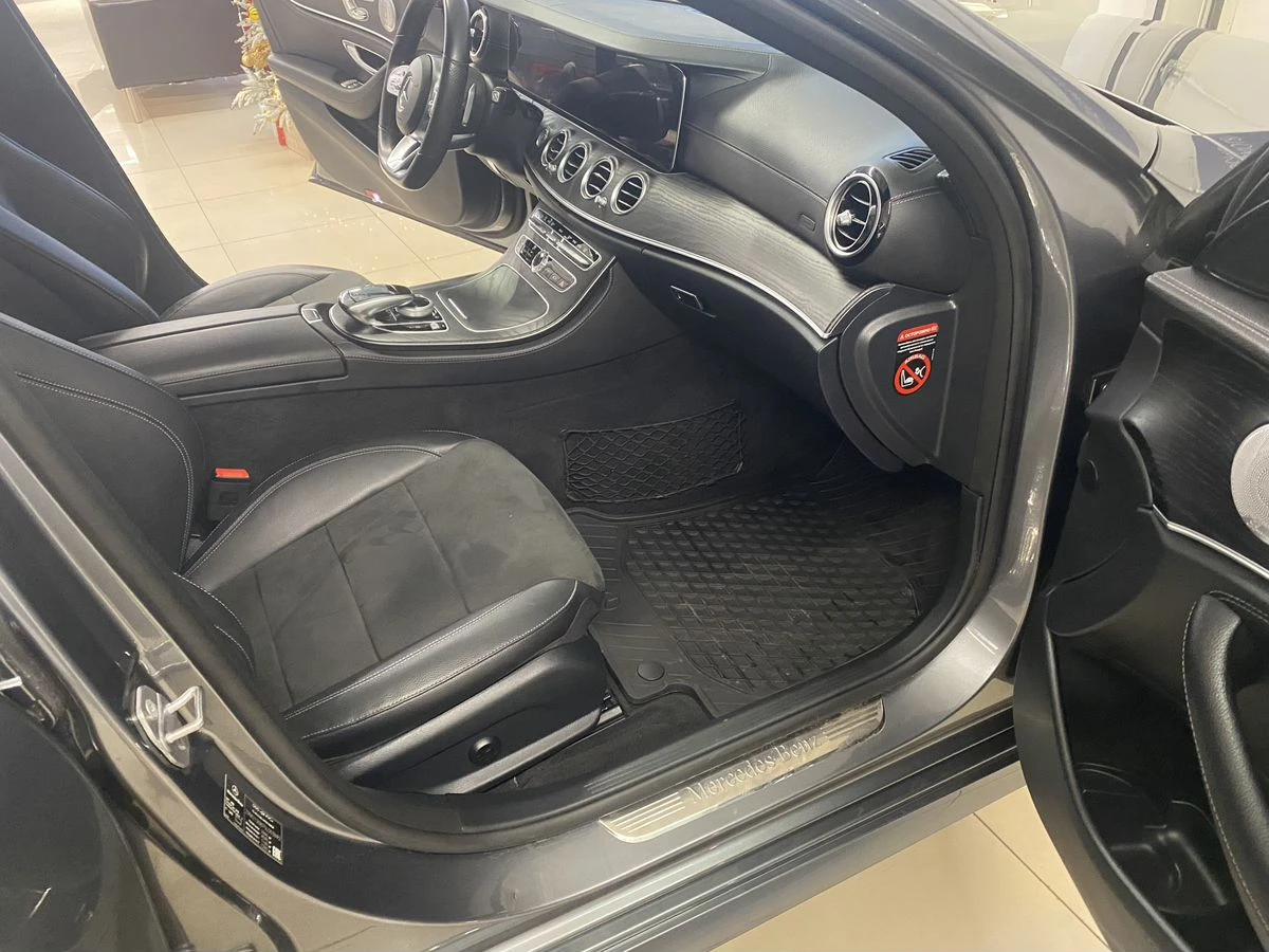 Mercedes-Benz E-Класс
