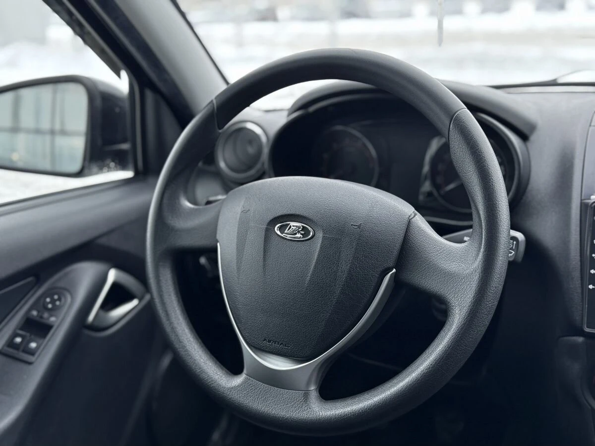 Lada (ВАЗ) Granta