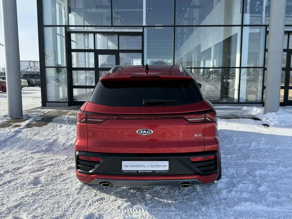 JAC JS6