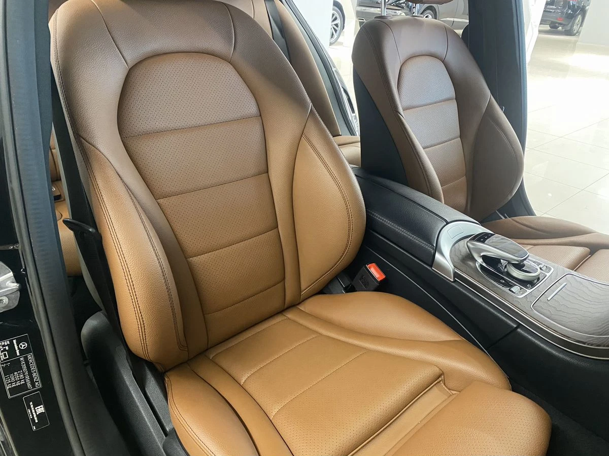 Mercedes-Benz C-Класс