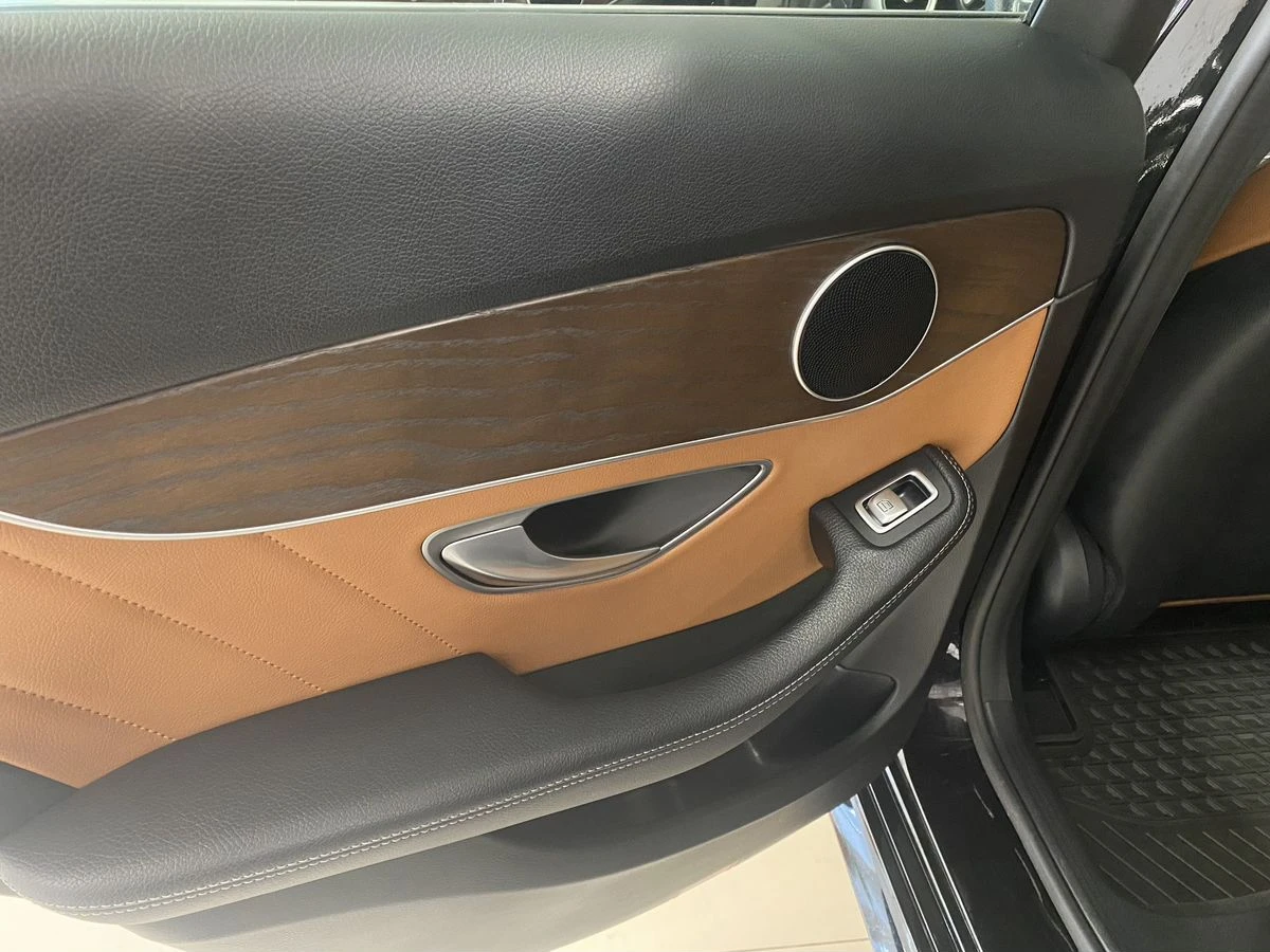 Mercedes-Benz C-Класс