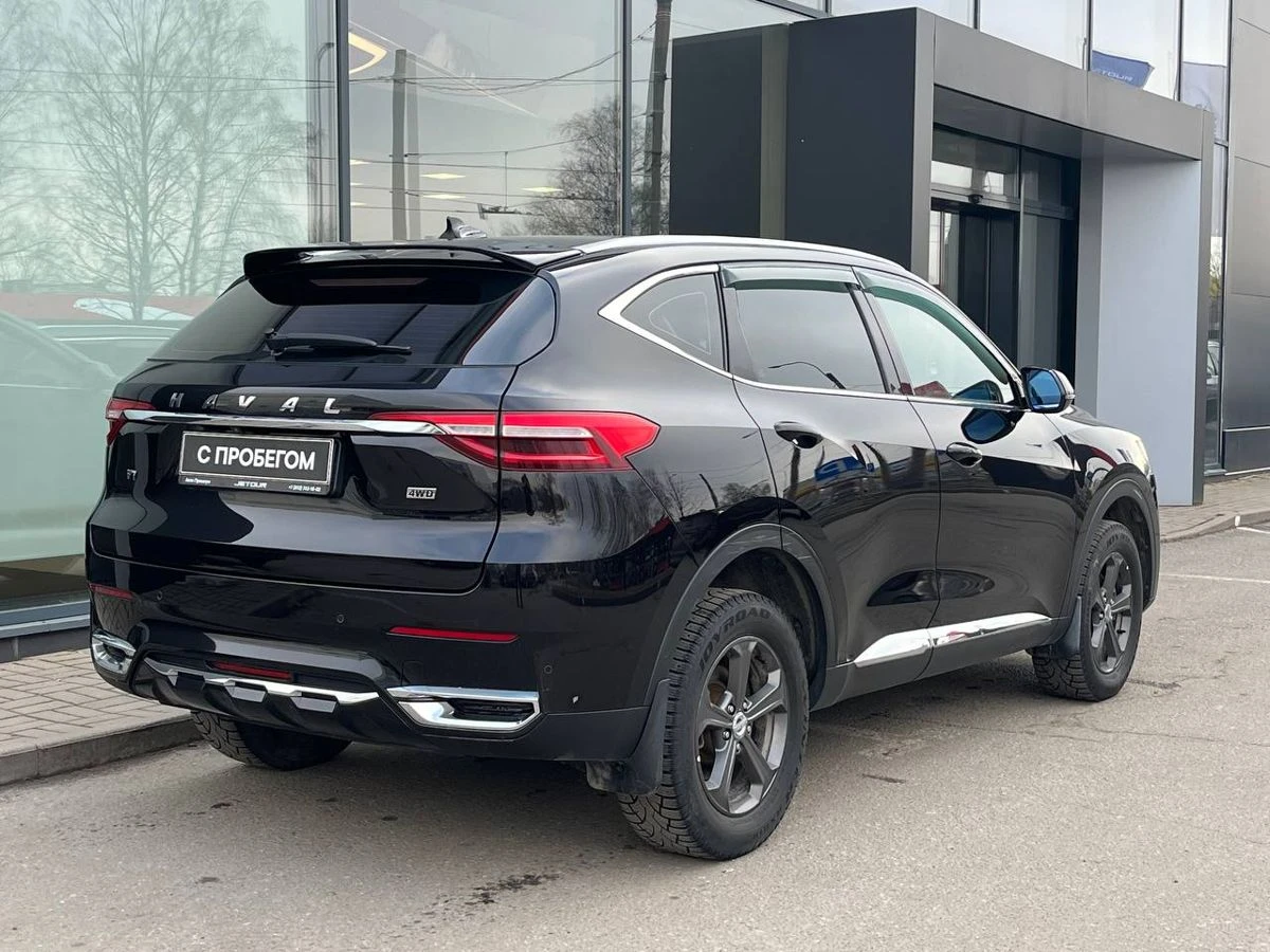 Haval F7