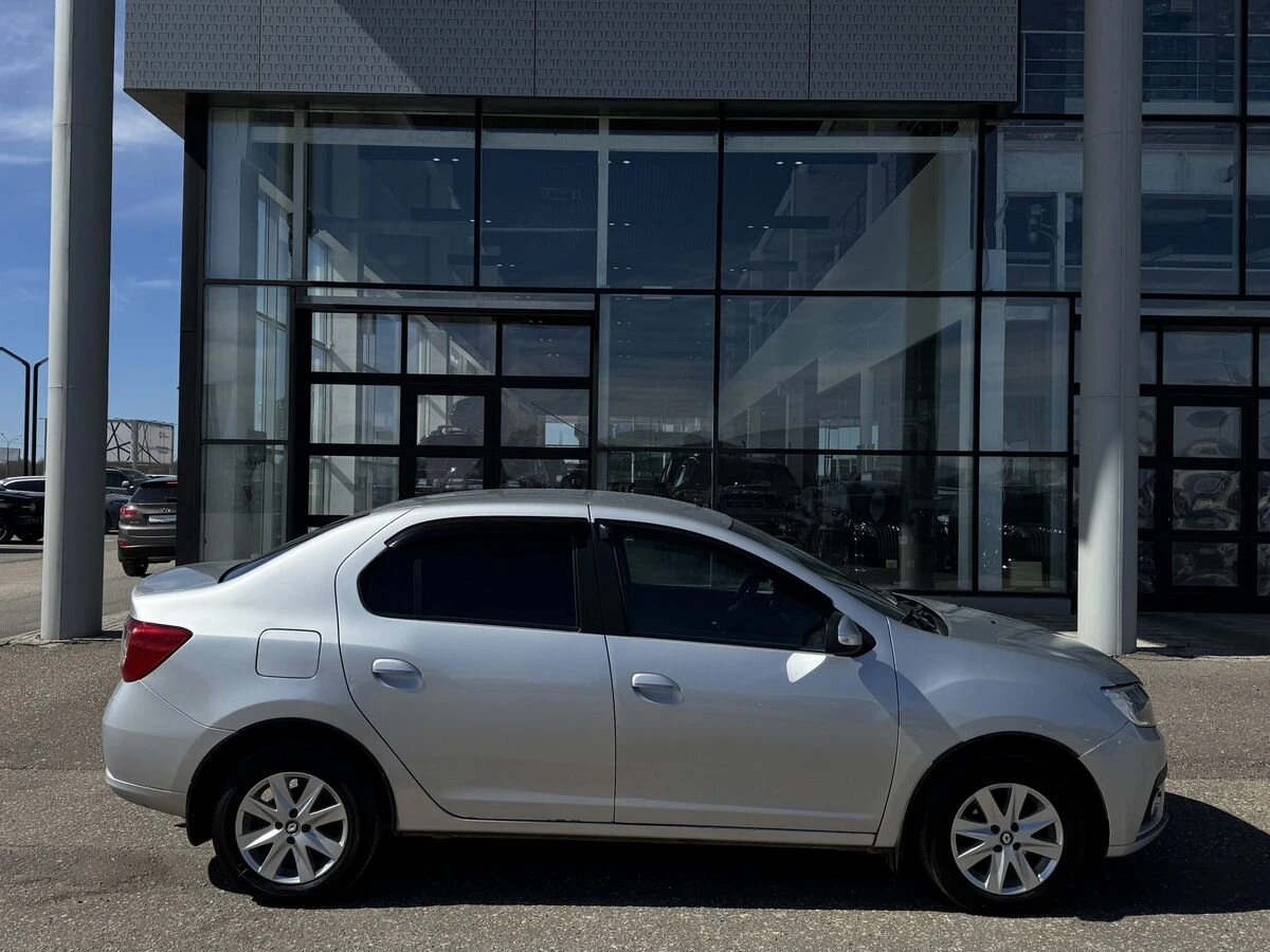 Renault Logan